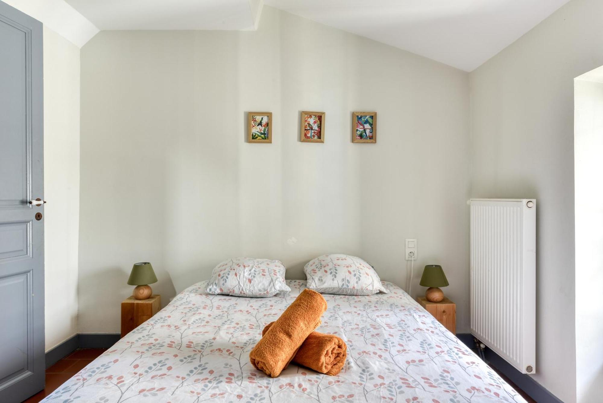 L'Escapade - Parking Gratuit - Wifi - Climatisation - Proche Cite - Tout Equipee Carcassonne Exteriör bild